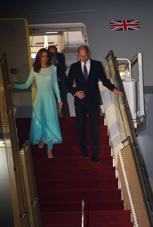 William-And-Kate-Arrive-In-Pakistan-For-Most-Complex-Royal-Tour-Ever-1.jpg