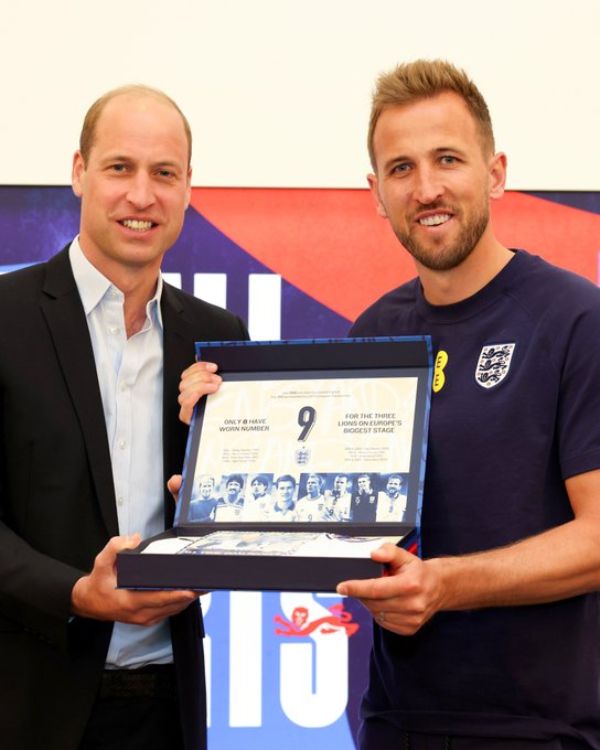 The Prince of Wales, with England captain Harry Kane,